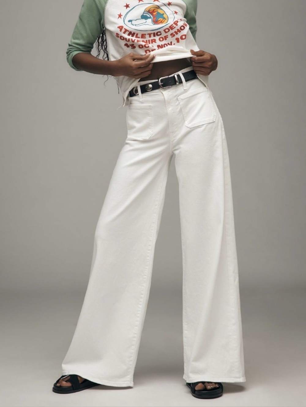 MOTHER The Undercover Sneak Patch Pocket Wide Leg Jeans